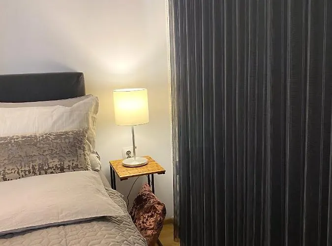 Snow Sheep - с две спални Appartement Roese