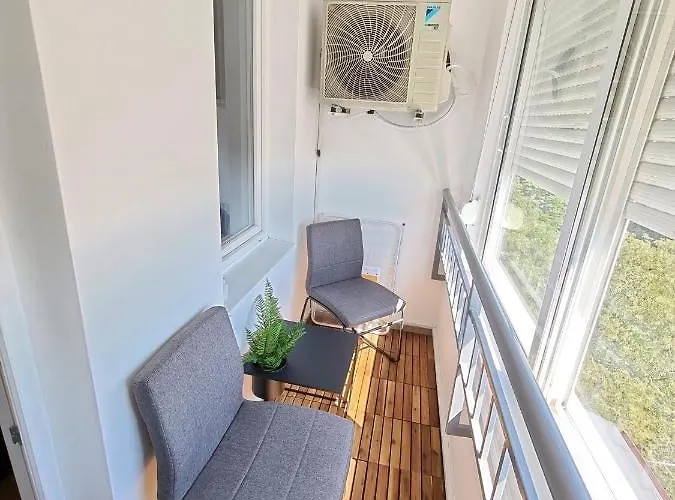 Snow Sheep - с две спални Appartement Roese